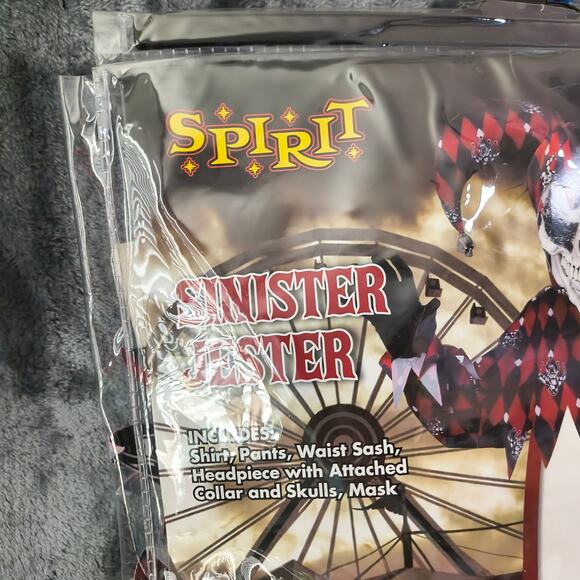 Sinister Jester Halloween Kids Costume XL 12-14 - Picture 2 of 3
